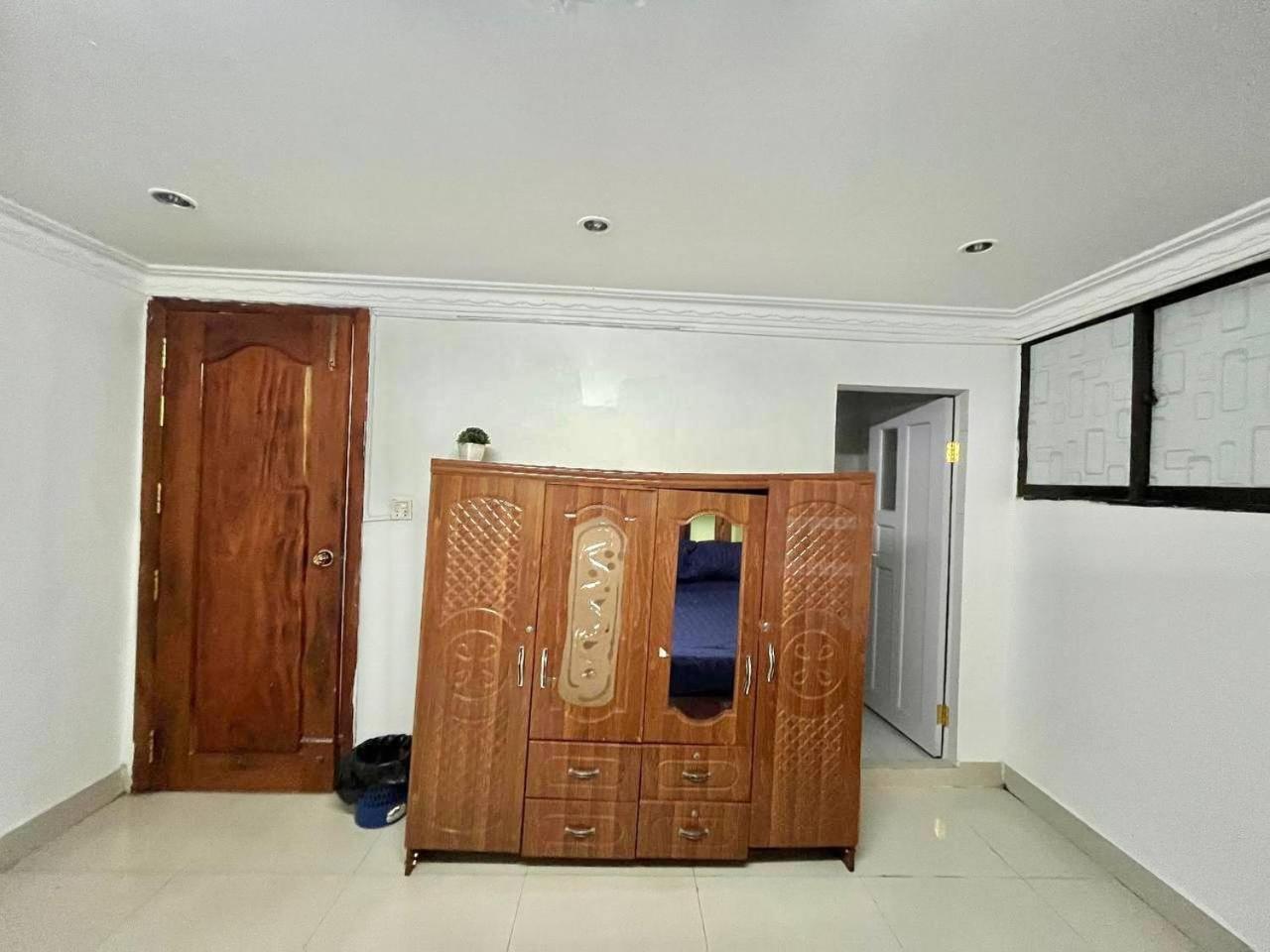 The Moonvine On 360 Appartement Phnom-Penh Buitenkant foto
