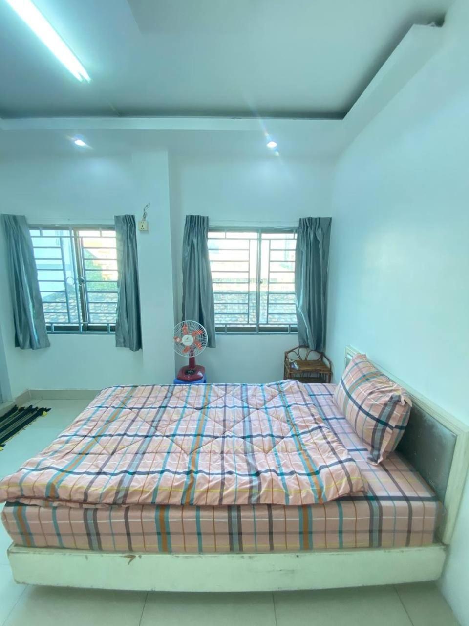 The Moonvine On 360 Appartement Phnom-Penh Buitenkant foto