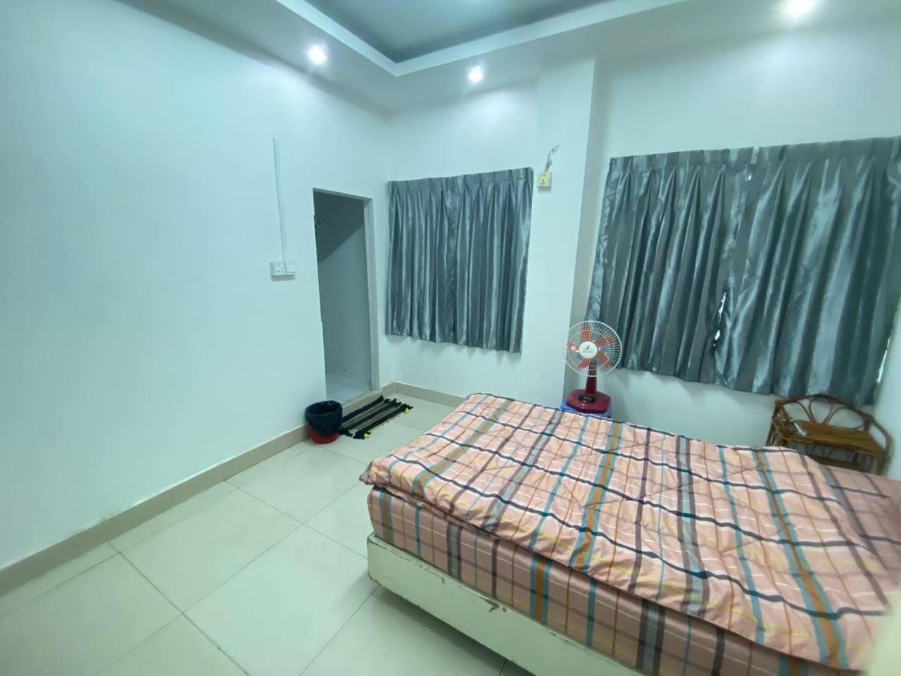The Moonvine On 360 Appartement Phnom-Penh Buitenkant foto